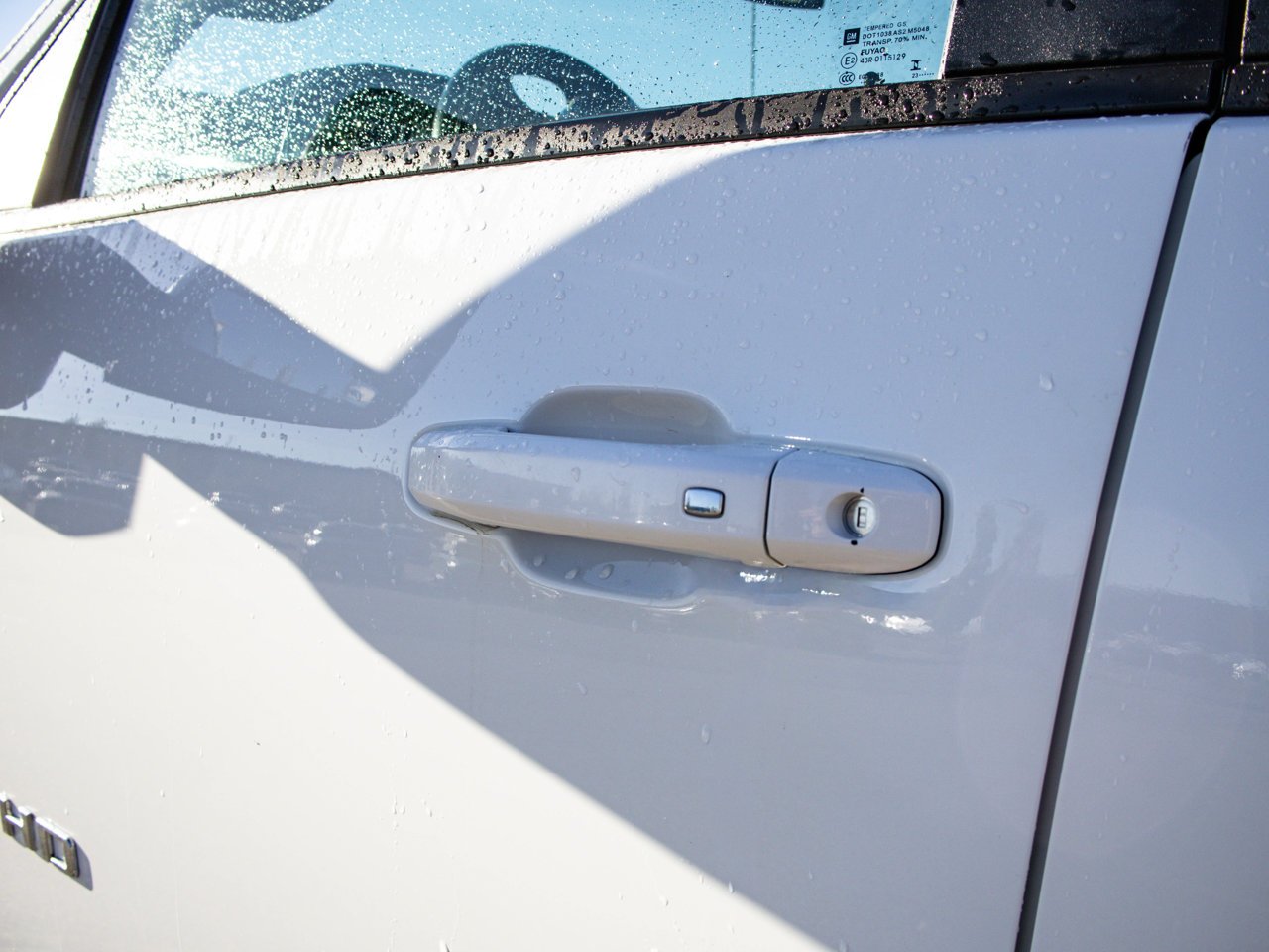 2024 Chevrolet Silverado 3500HD 4WD Crew Cab 159 LT White Sherwood Park - photo #7