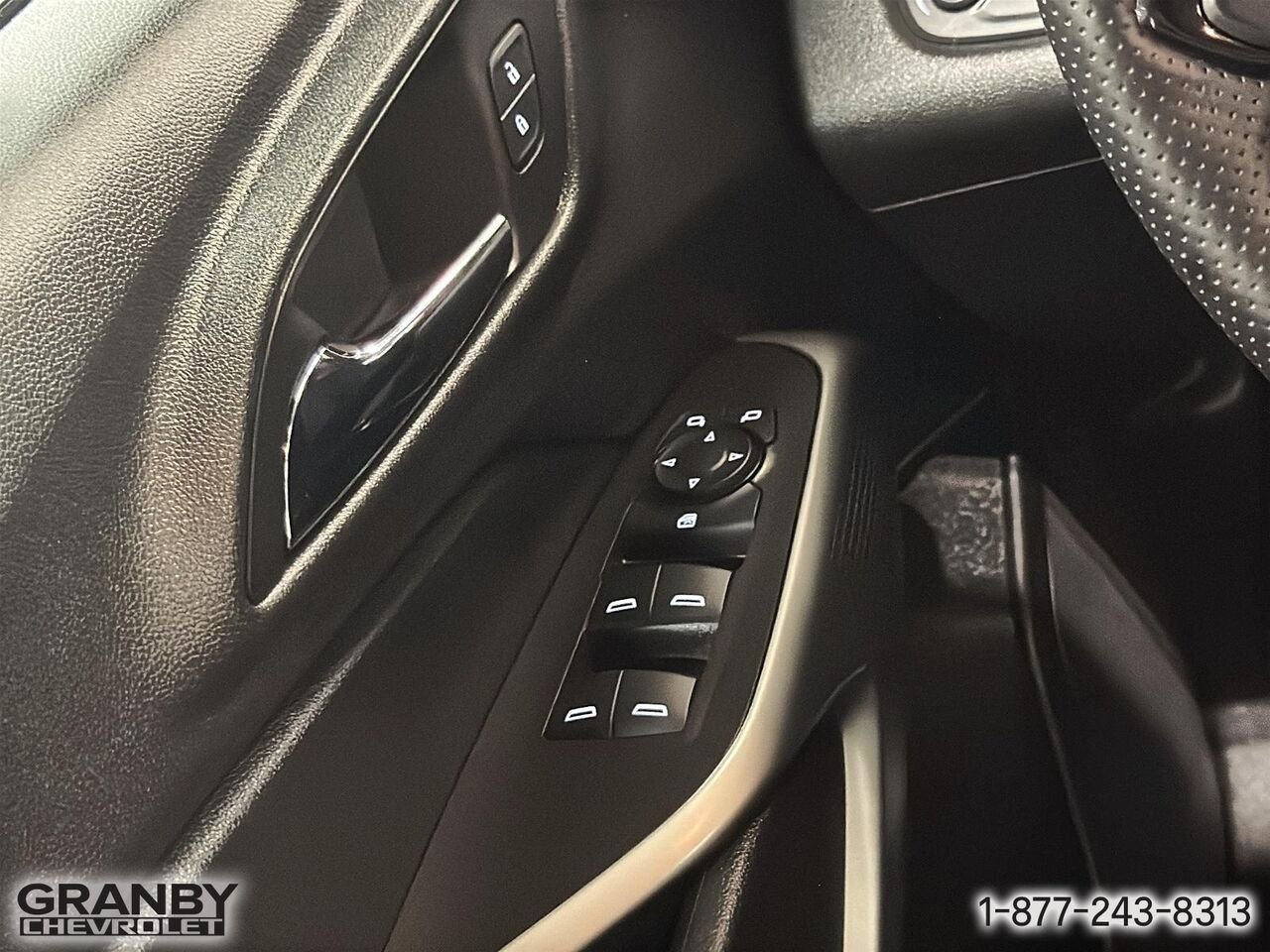 Chevrolet Trax 1RS 4 portes | G3886 2025 Noir Granby - photo #13