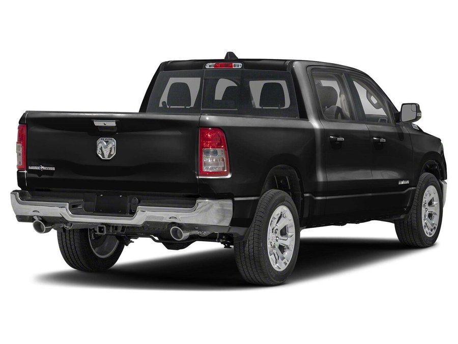 Ram 1500 Big Horn 4x4 Crew Cab 5'7 Box 2020 Noir