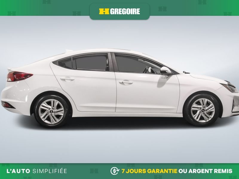2020 Hyundai Elantra White Laval - photo #10