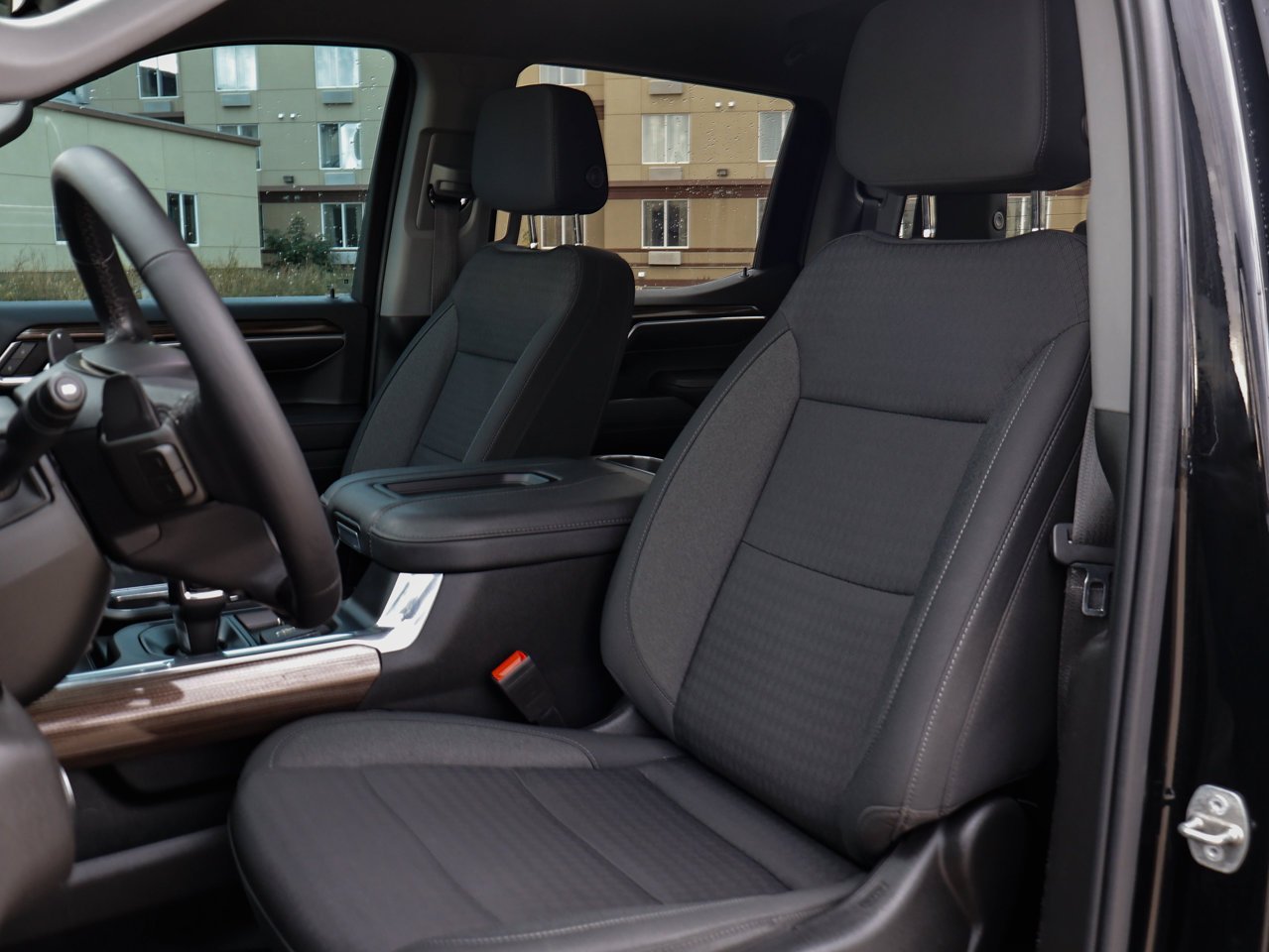 2022 Chevrolet Silverado 1500 4WD Crew Cab 147 RST Black Sherwood Park - photo #16