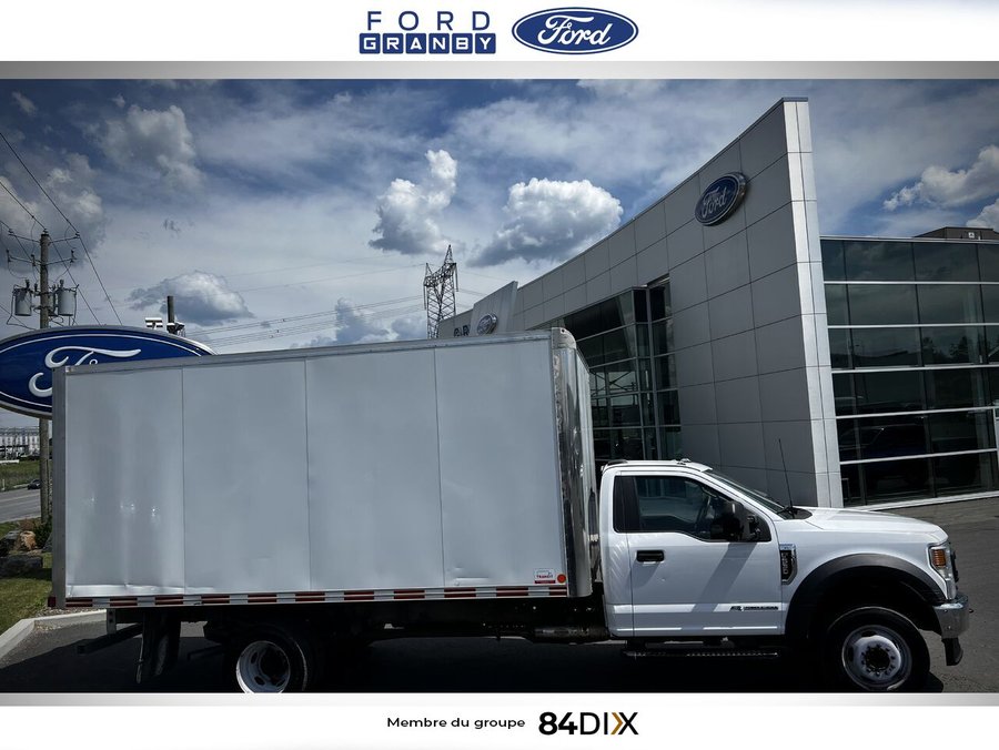 2022 Ford Super Duty F-550 DRW White