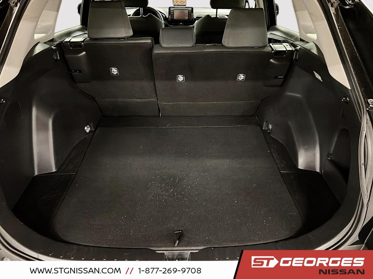 2021 Toyota RAV4 Black Saint-Georges - photo #5