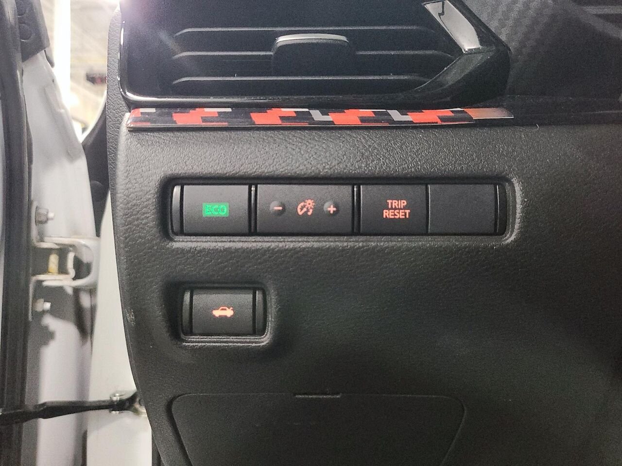 Nissan SENTRA SV 2024 Blanc Québec - photo #15