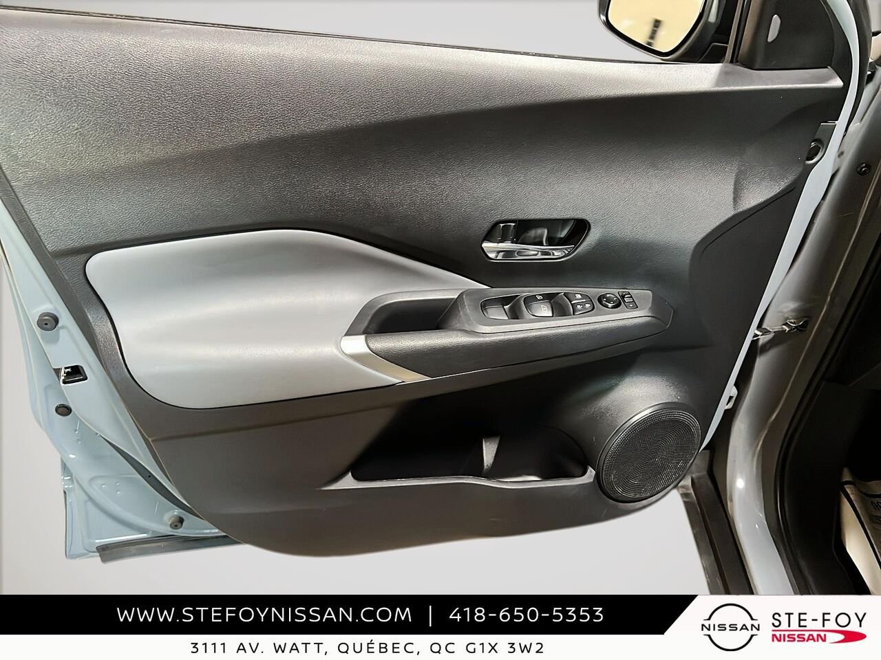 2024 Nissan Kicks SR Grey Ste-Foy - photo #10