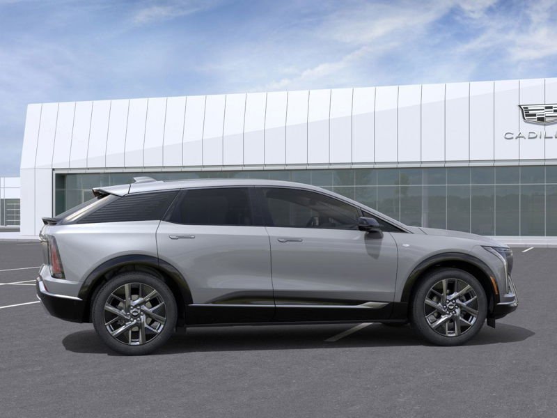 CADILLAC OPTIQ Luxury 2025 Argent silver métallisé