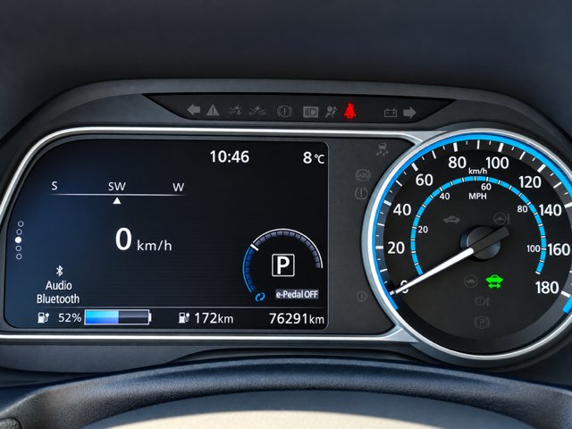 Nissan Leaf 2023 Blanc Saint-Basile-le-Grand - photo #7