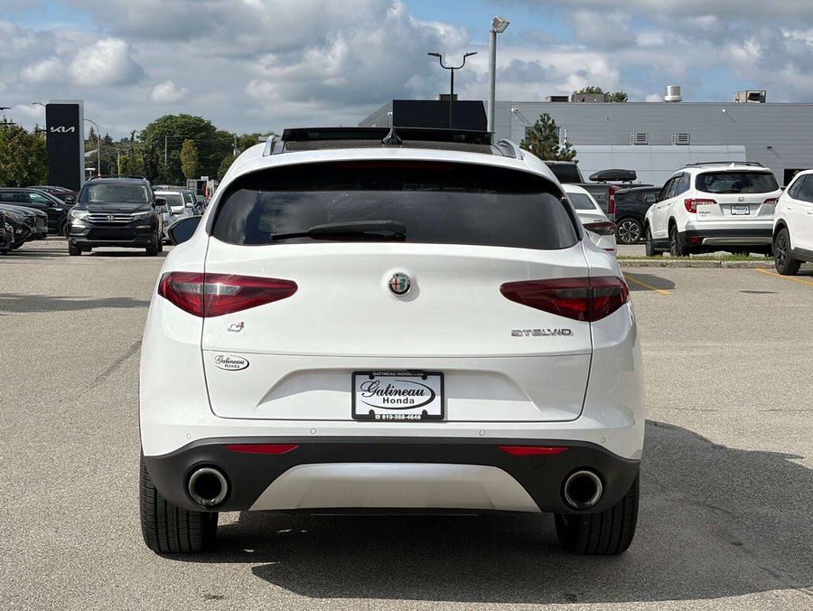 Alfa Romeo Stelvio Sprint 2021 Blanc