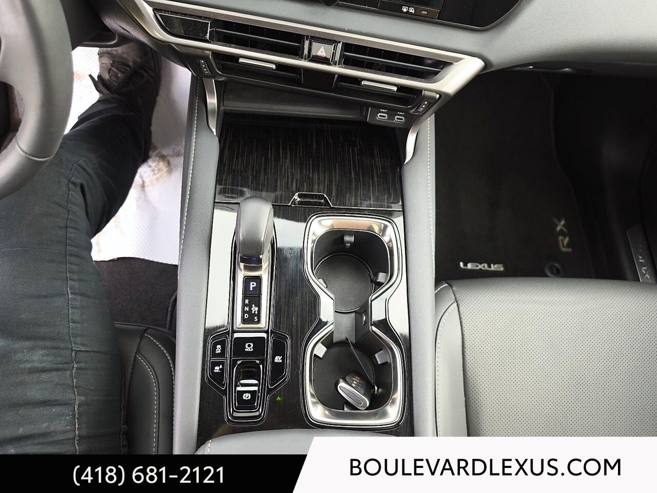 2025 Lexus RX 601192 | RX 350h BA White Quebec - photo #16