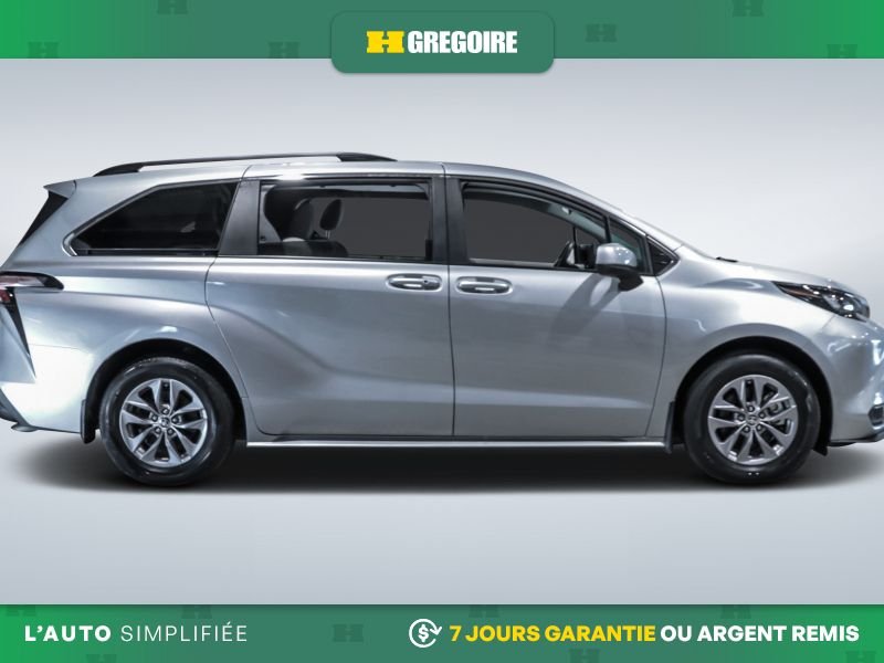 2024 Toyota Sienna Silver Laval - photo #10