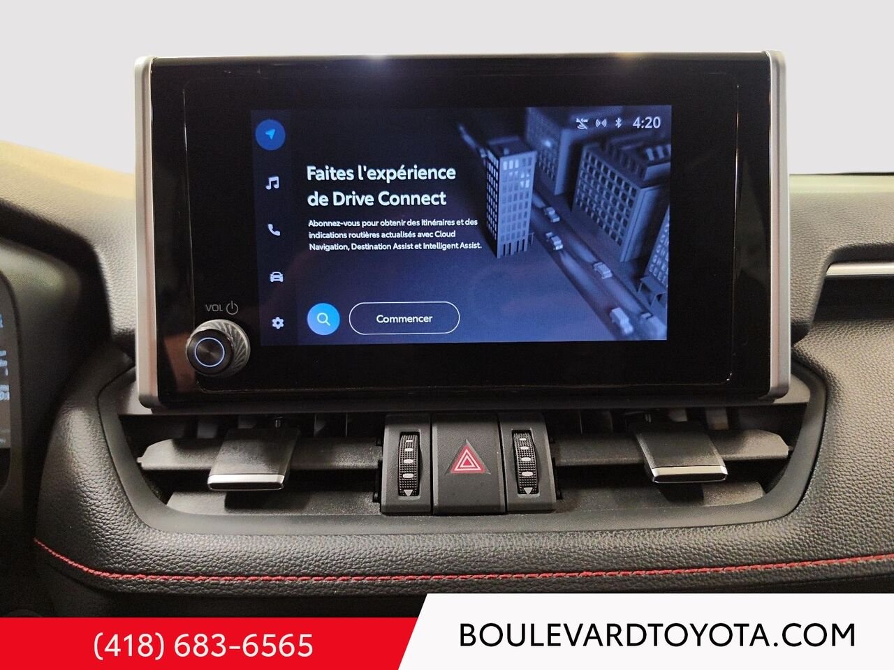 2023 Toyota RAV4 Prime 100244A-73 | XSE, AWD White Québec - photo #13
