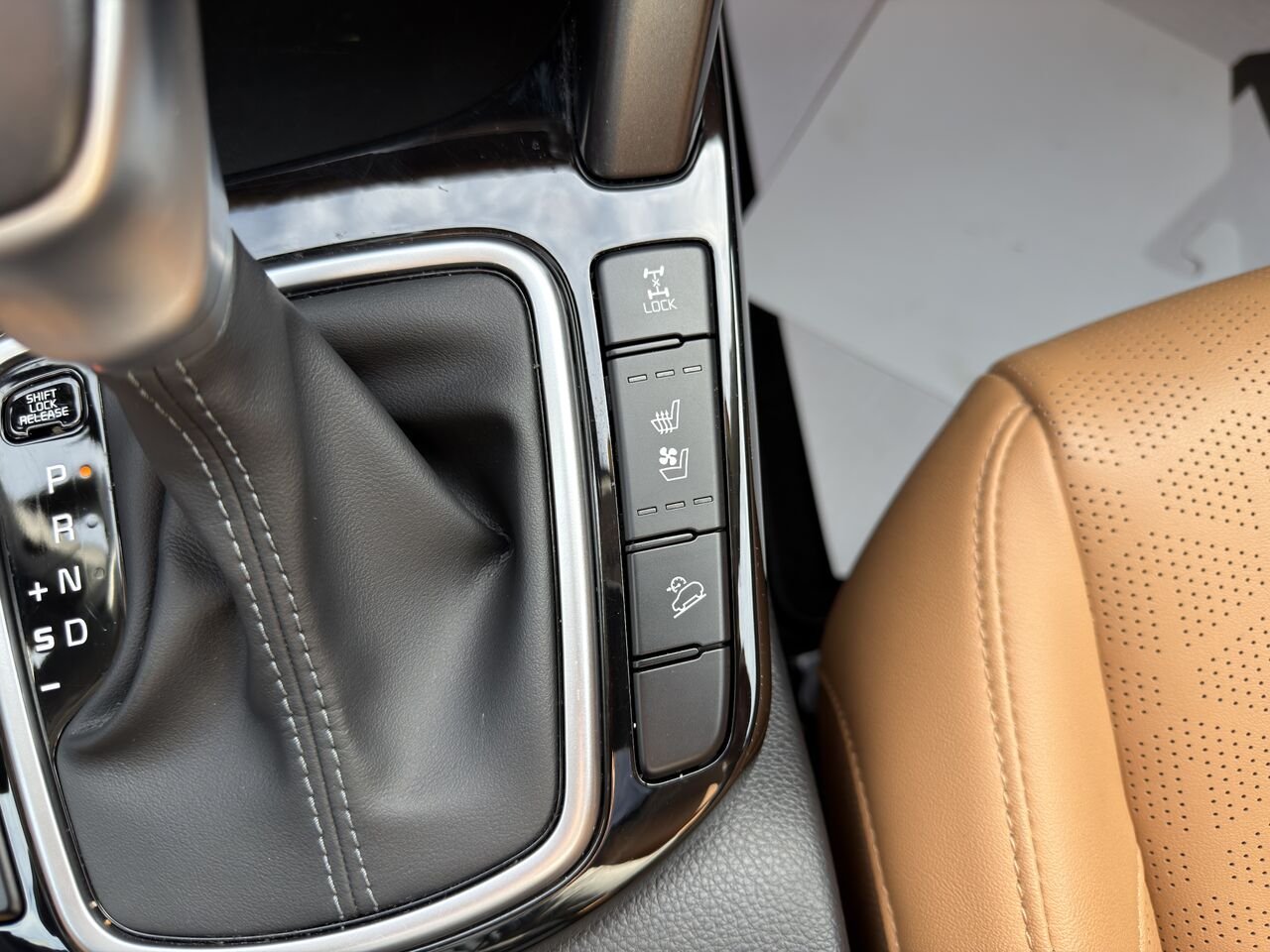 Kia Seltos 2024 Noir Thetford Mines - photo #31