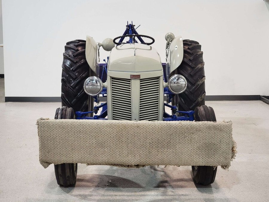 1955 Ford Others Tracteur Massey Fergusson Antiquité Grey