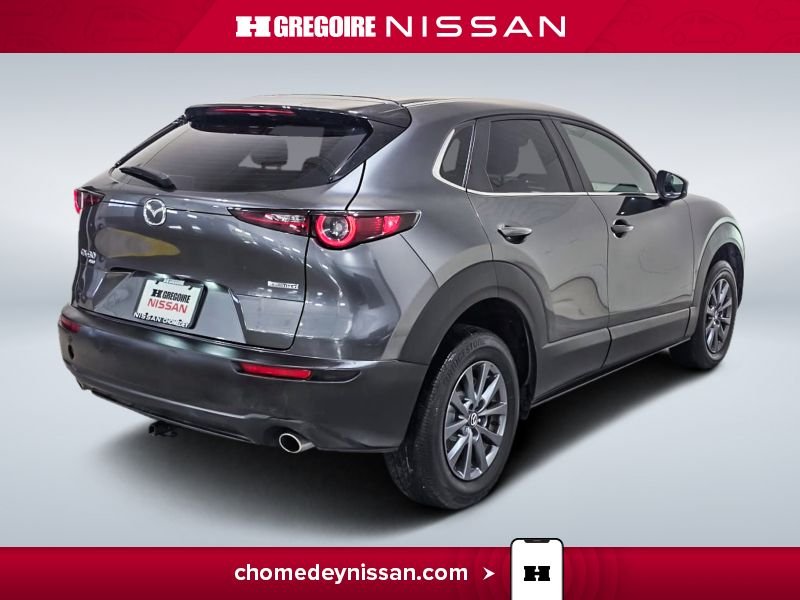 2022 Mazda CX-30 Grey Laval - photo #8