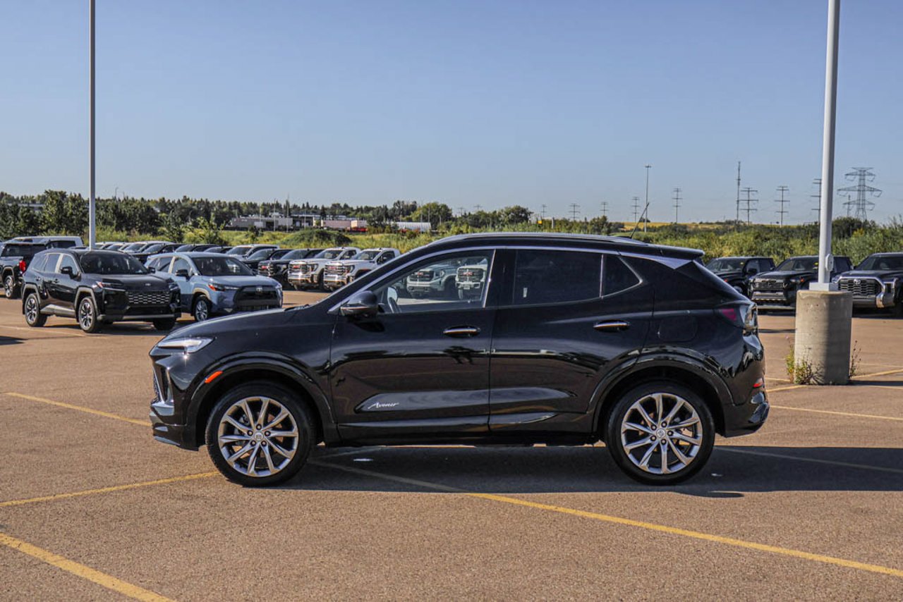 2024 Buick Encore GX AWD 4dr Avenir Black Sherwood Park - photo #4