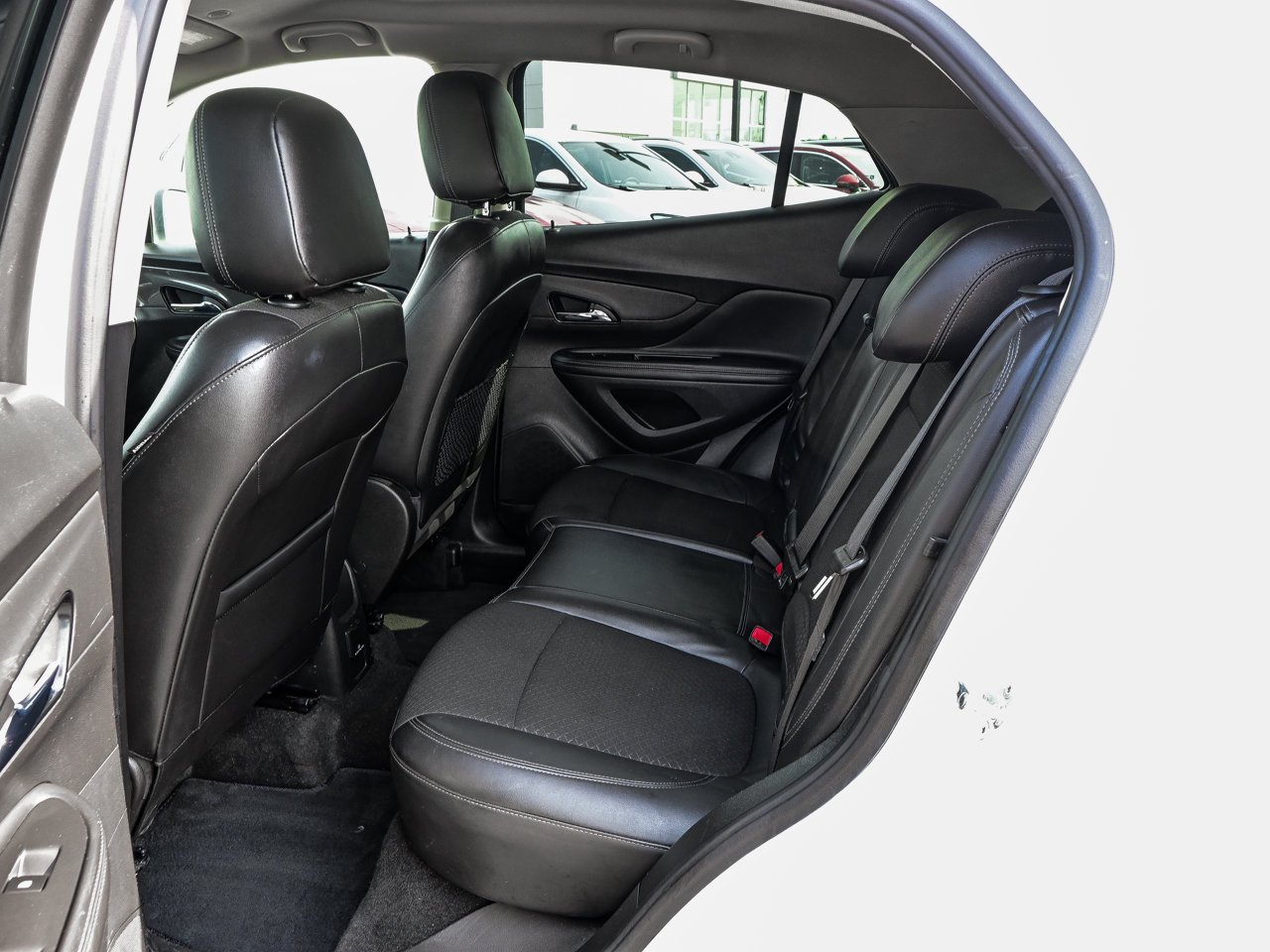 2020 Buick Encore AWD 4dr Preferred White Sherwood Park - photo #29