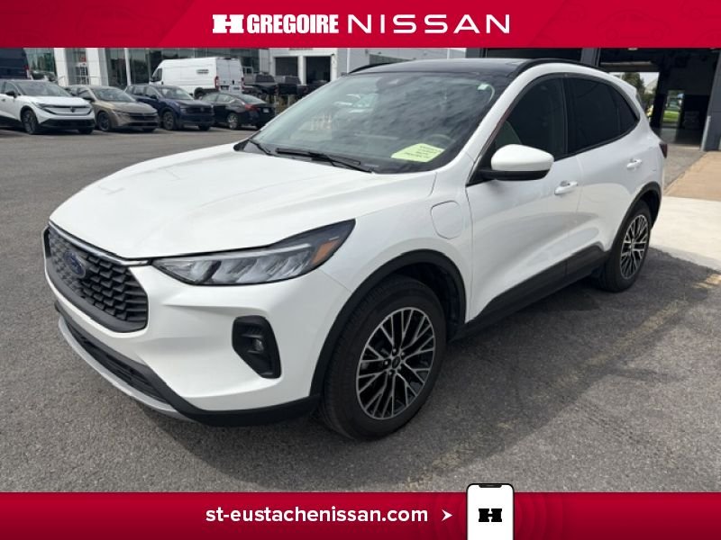 2024 Ford Escape White Laval - photo #5