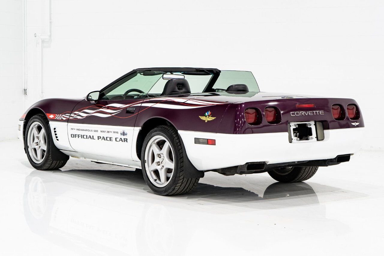Chevrolet Corvette Convertible Pace Car 1995 Mauve Montréal - photo #2