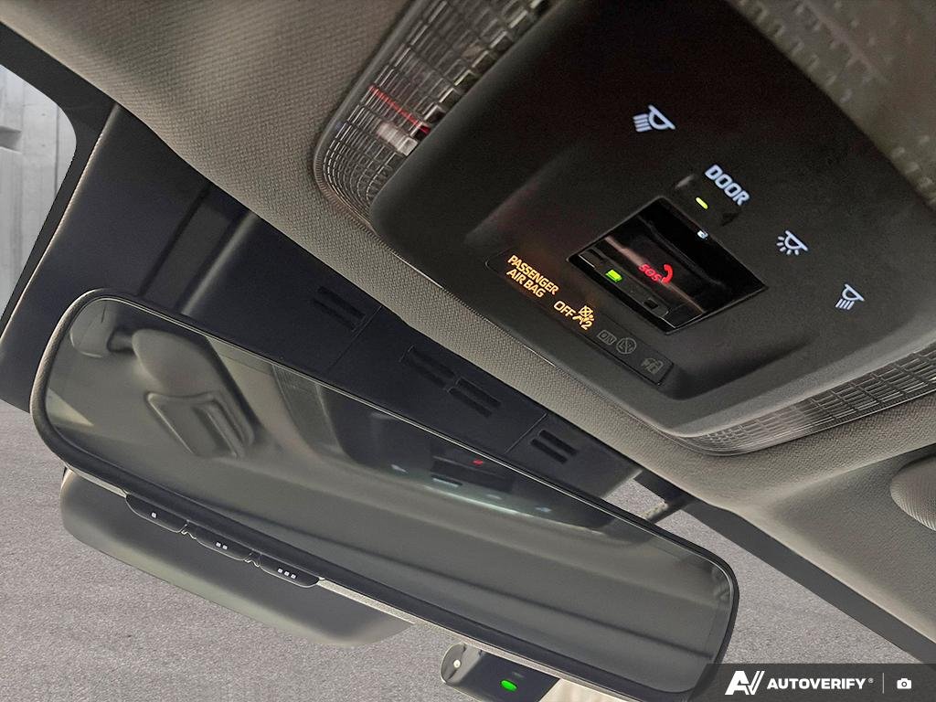 2025 Toyota Prius Plug-In Hybrid S2501807 | XSE Wind Chill Pearl Edmonton - photo #19