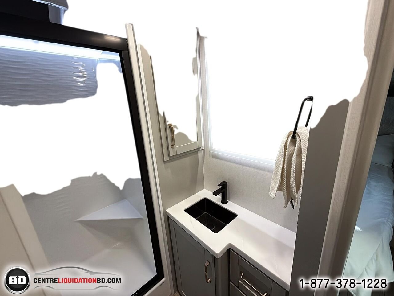 BRINKLEY Z295 | ACCOMODATION 2025 Blanc Granby - photo #21
