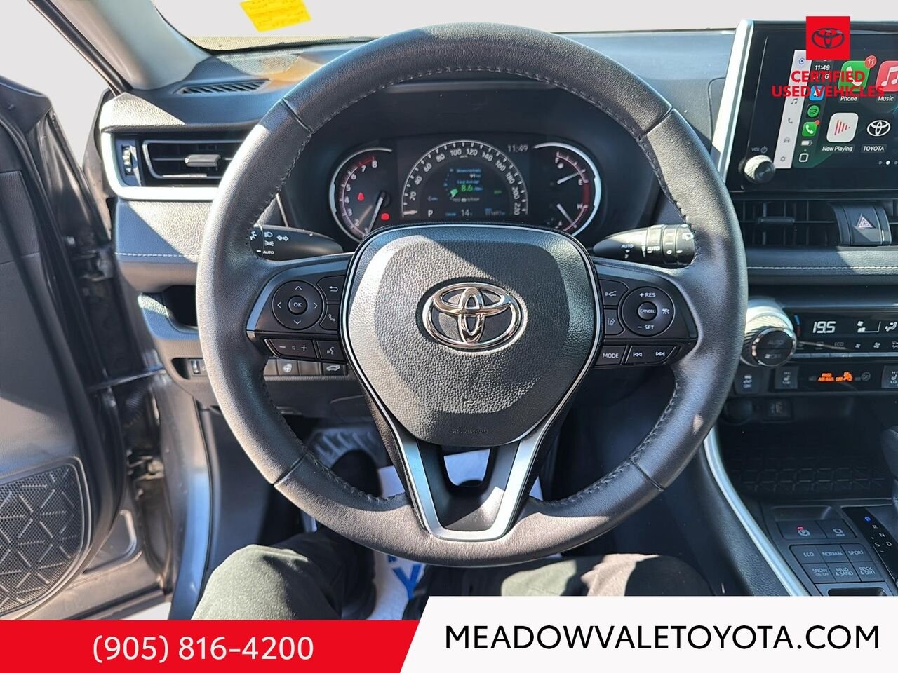 2023 Toyota RAV4 One Owner, New Brake Pads and Rotors on the front and the back Grey Mississauga - photo #12