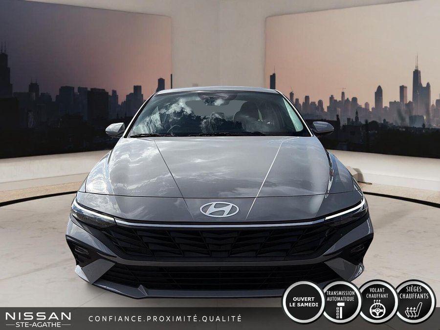 Hyundai Elantra Preferred IVT 2026 Gris
