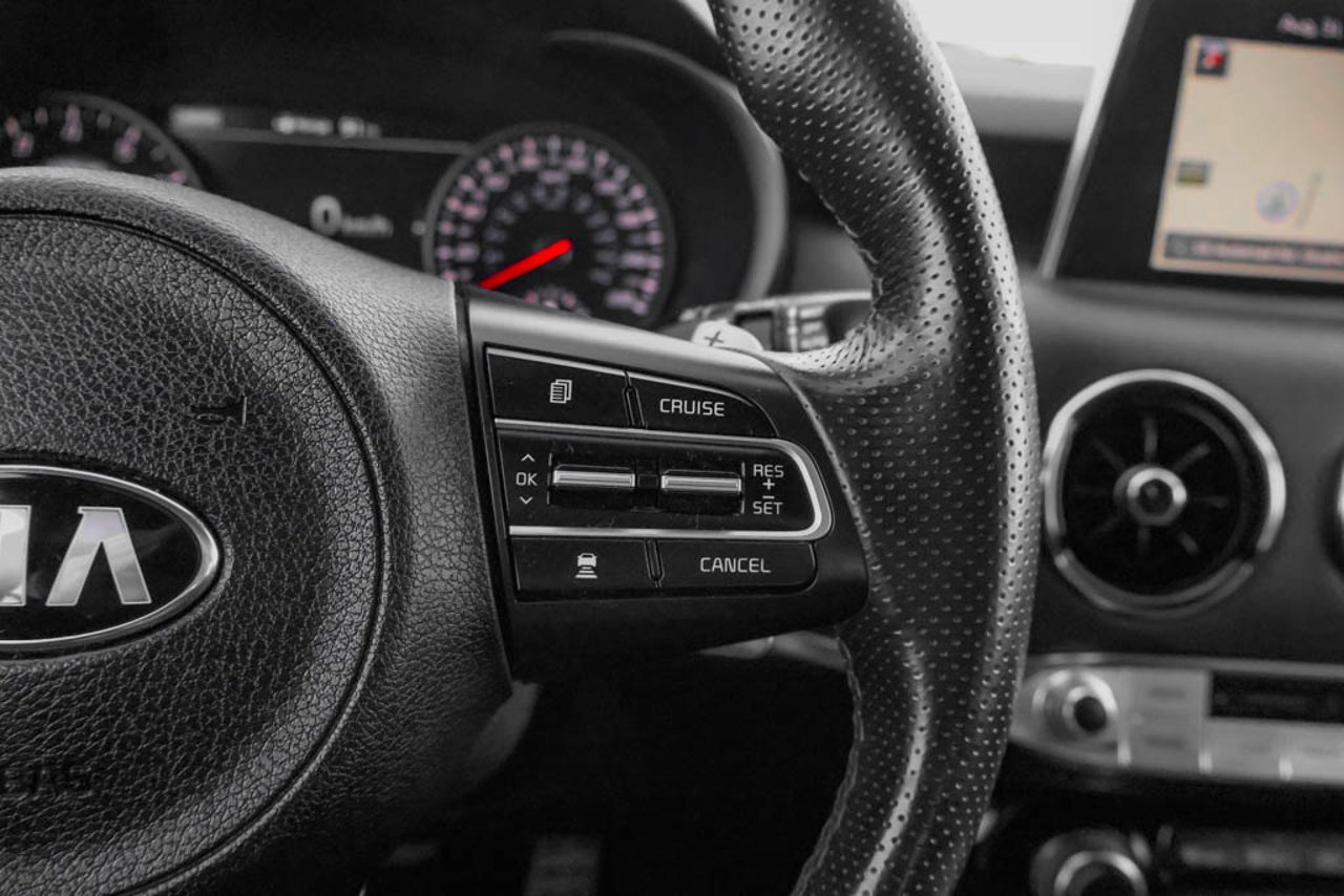 2018 Kia Stinger GT Limited AWD White Sherwood Park - photo #21