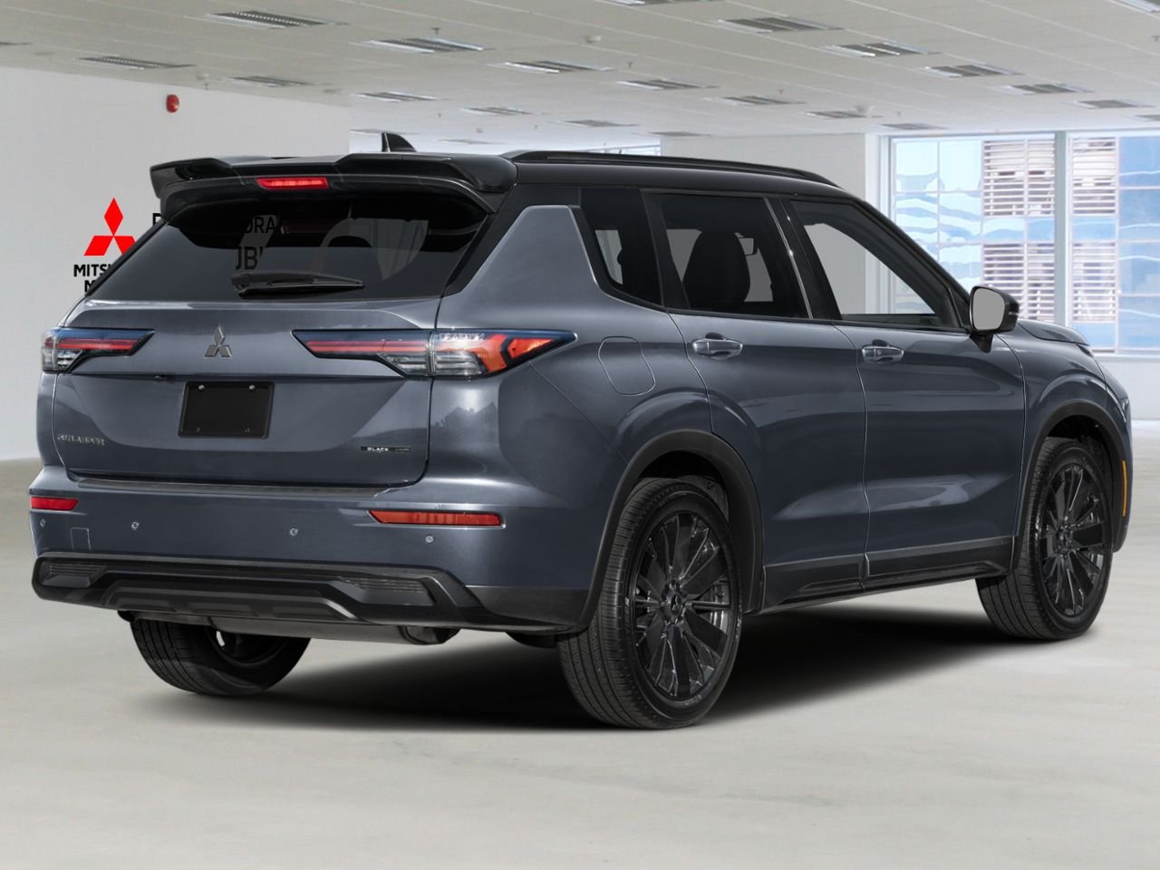 2026 Mitsubishi Outlander Graphite Grey/Black Roof Rouyn-Noranda - photo #2