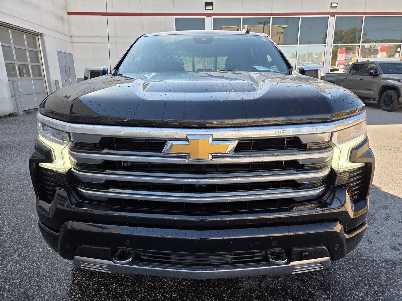 2024 Chevrolet SILVERADO 1500 HIGH COUNTRY Black Mont-Laurier - photo #1