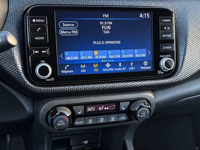 Nissan Kicks 2024 Bleu Saint-Basile-le-Grand - photo #10