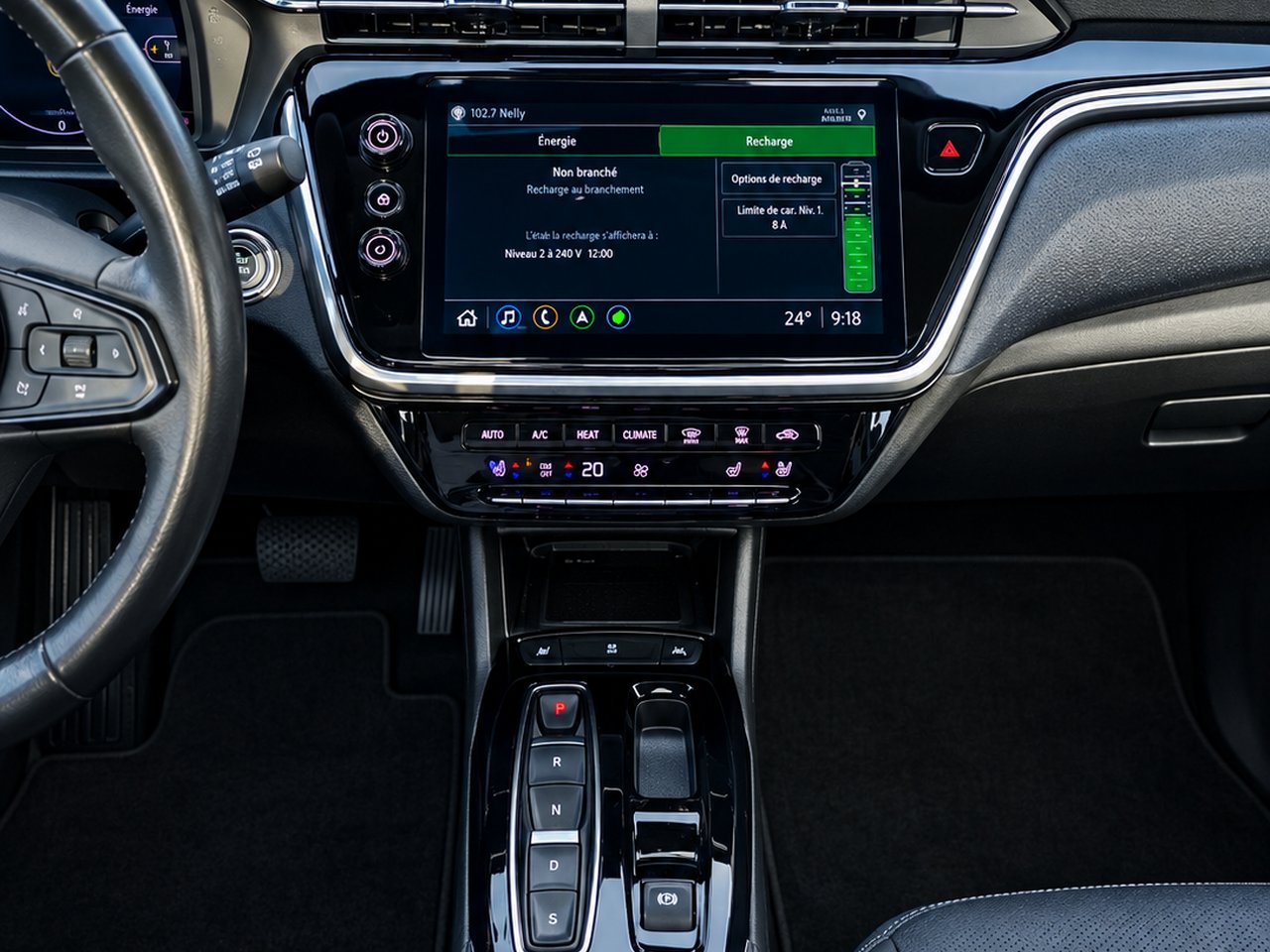 2022 Chevrolet Bolt EUV Premier Black Granby - photo #16