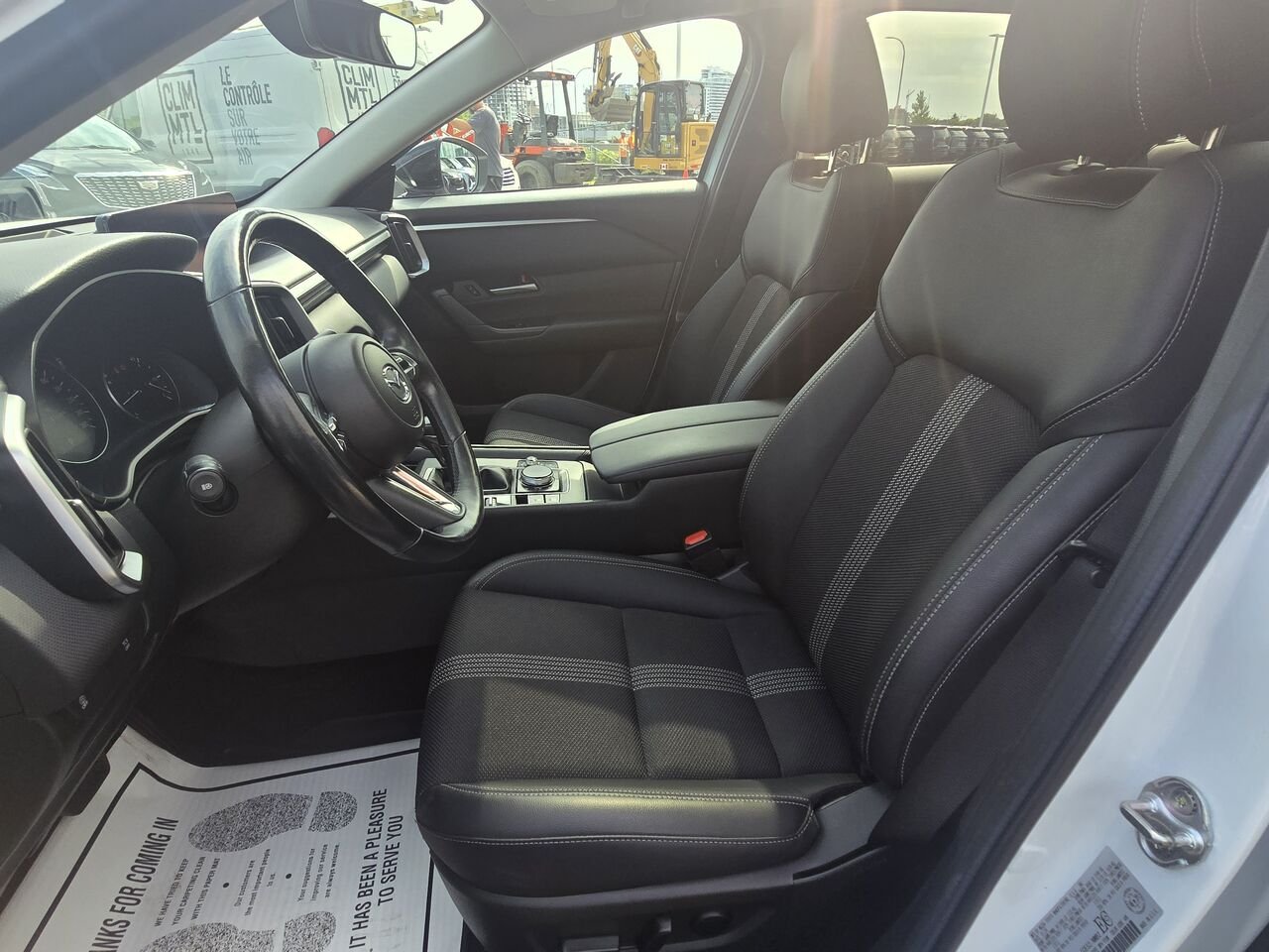 2024 Mazda CX-50 GS-L AWD White Laval - photo #7