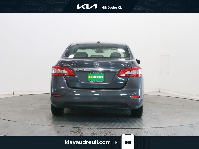 2015 Nissan Sentra Grey Blainville - photo #6