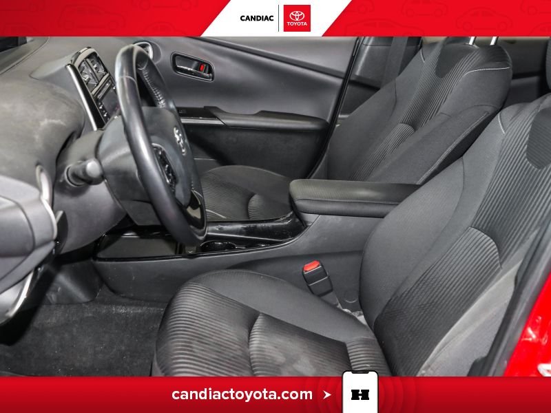 2022 Toyota Prius Red Laval - photo #15
