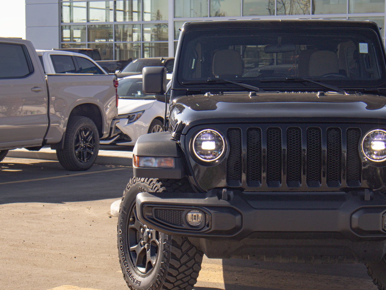 2023 Jeep Wrangler Willys 4 Door 4x4 Black Sherwood Park - photo #4