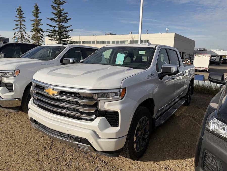 2024 Chevrolet Silverado 1500 High Country 3.0L | Heated Seats White