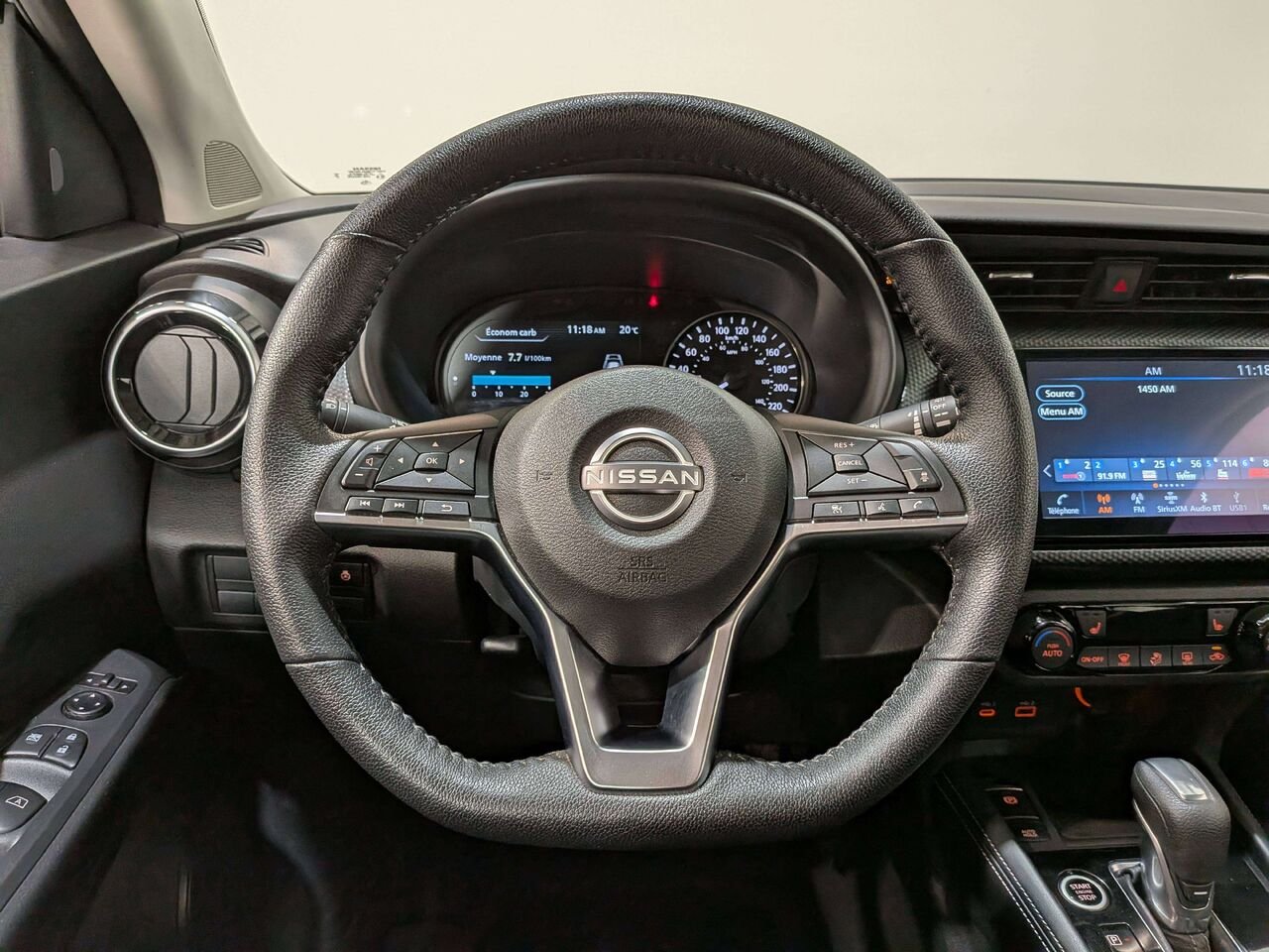 Nissan Kicks SV FWD 2024 Blanc Val-David - photo #13