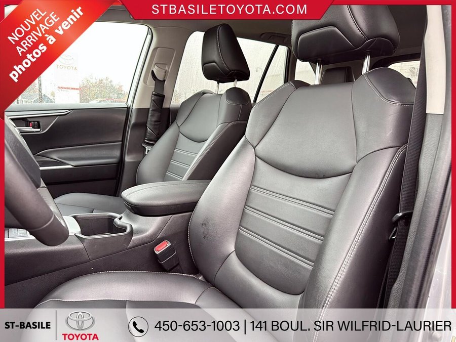 TOYOTA RAV4 XLE PREMIUM AWD 2023 Argent