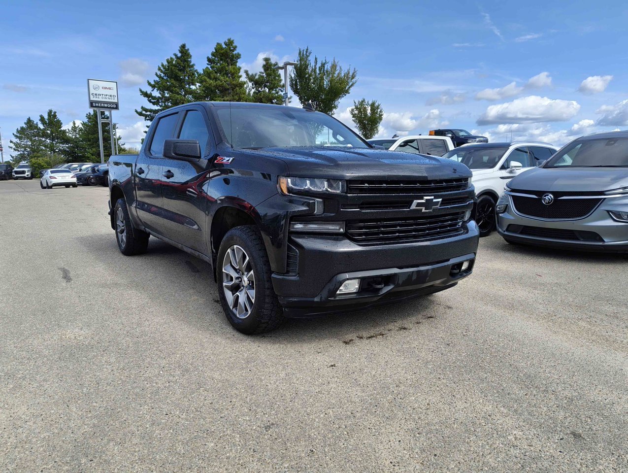 2020 Chevrolet Silverado 1500 4WD Crew Cab 147 RST Black Sherwood Park - photo #2
