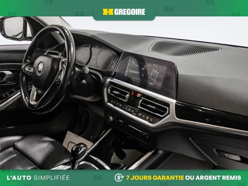 BMW 330 729903 | 330e HYB PLUT IN AUTO A/C CUIR TOIT NAV GR ELECT M 2022 Blanc Laval - photo #29