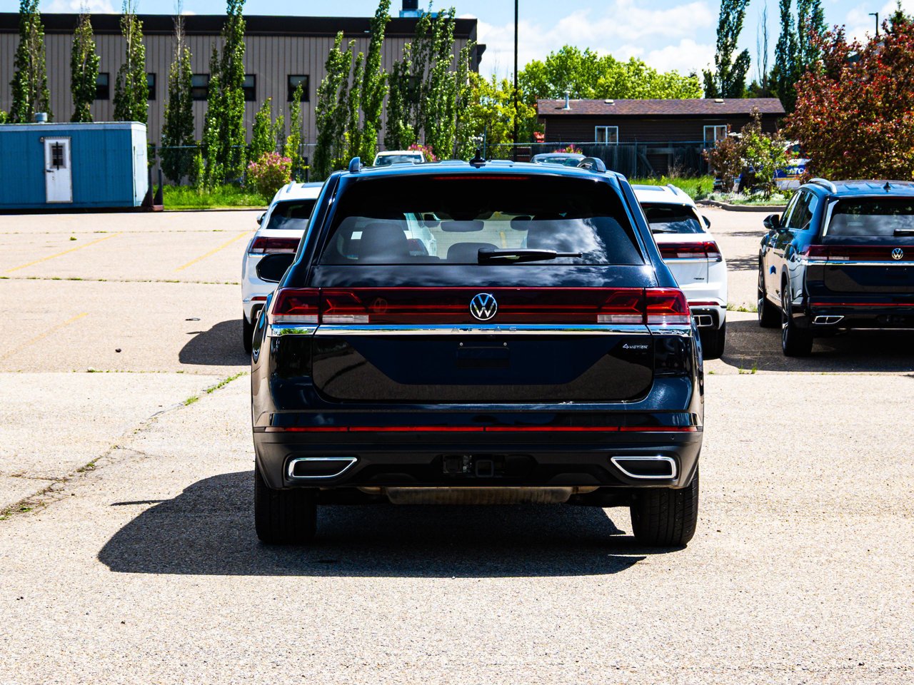 2025 Volkswagen Atlas Comfortline 2.0 TSI 4MOTION Black Sherwood Park - photo #11