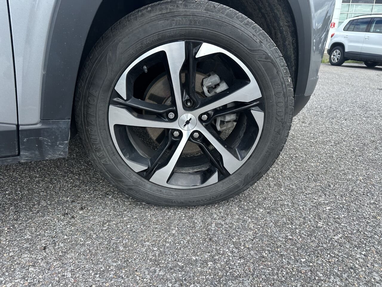 CHEVROLET TRAX 1RS 1RS 4 portes TA 2024 Gris Gatineau - photo #18