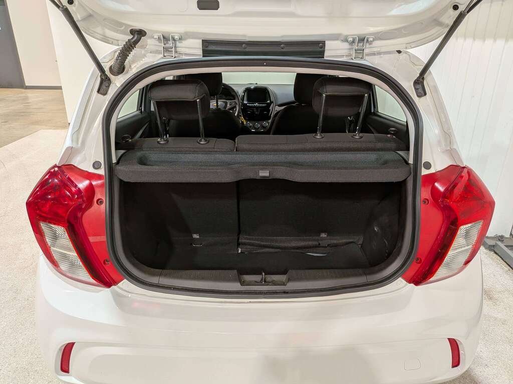Chevrolet Spark 2020 Blanc Val-David - photo #8