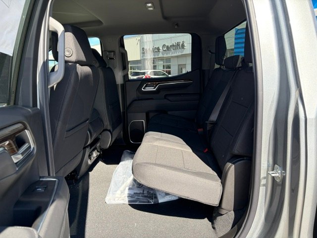 GMC Sierra 1500 K1500 SIERRA CREW CAB SLE STD/BOX (3SA) 2026 Argent métallisé Chibougamau - photo #4