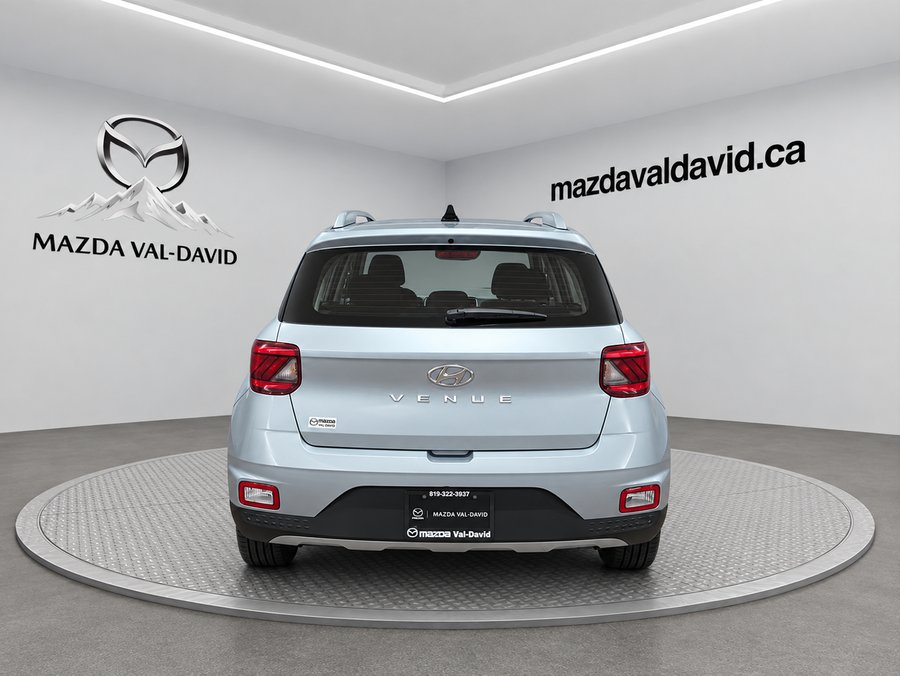 2021 Hyundai Venue Preferred Silver