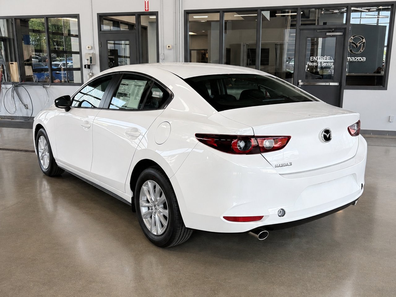 2026 MAZDA Mazda3 GX TA Snowflake White Pearl Châteauguay - photo #3