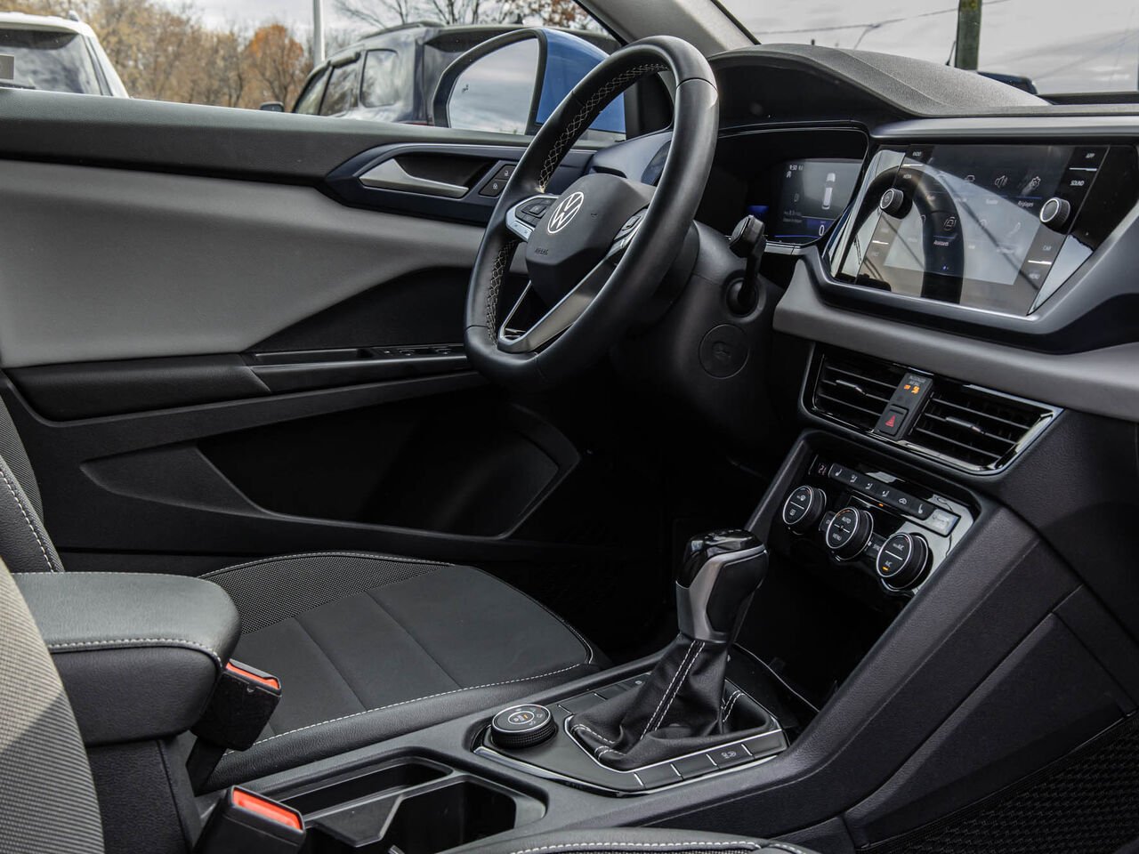 2023 Volkswagen Taos Blue Sainte-Julienne - photo #29