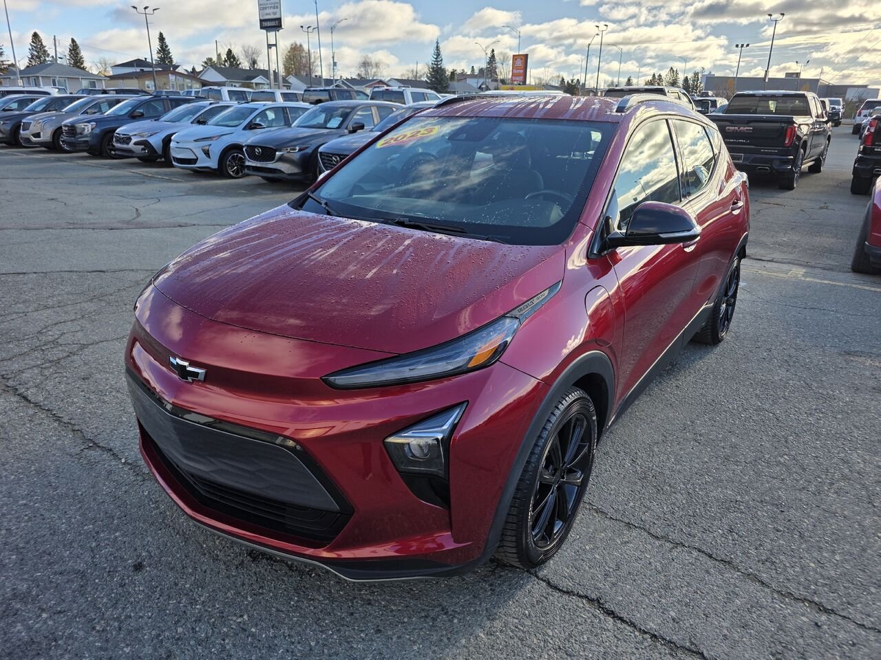 Chevrolet Bolt EUV LT 2023 Rouge Rouyn-Noranda - photo #1