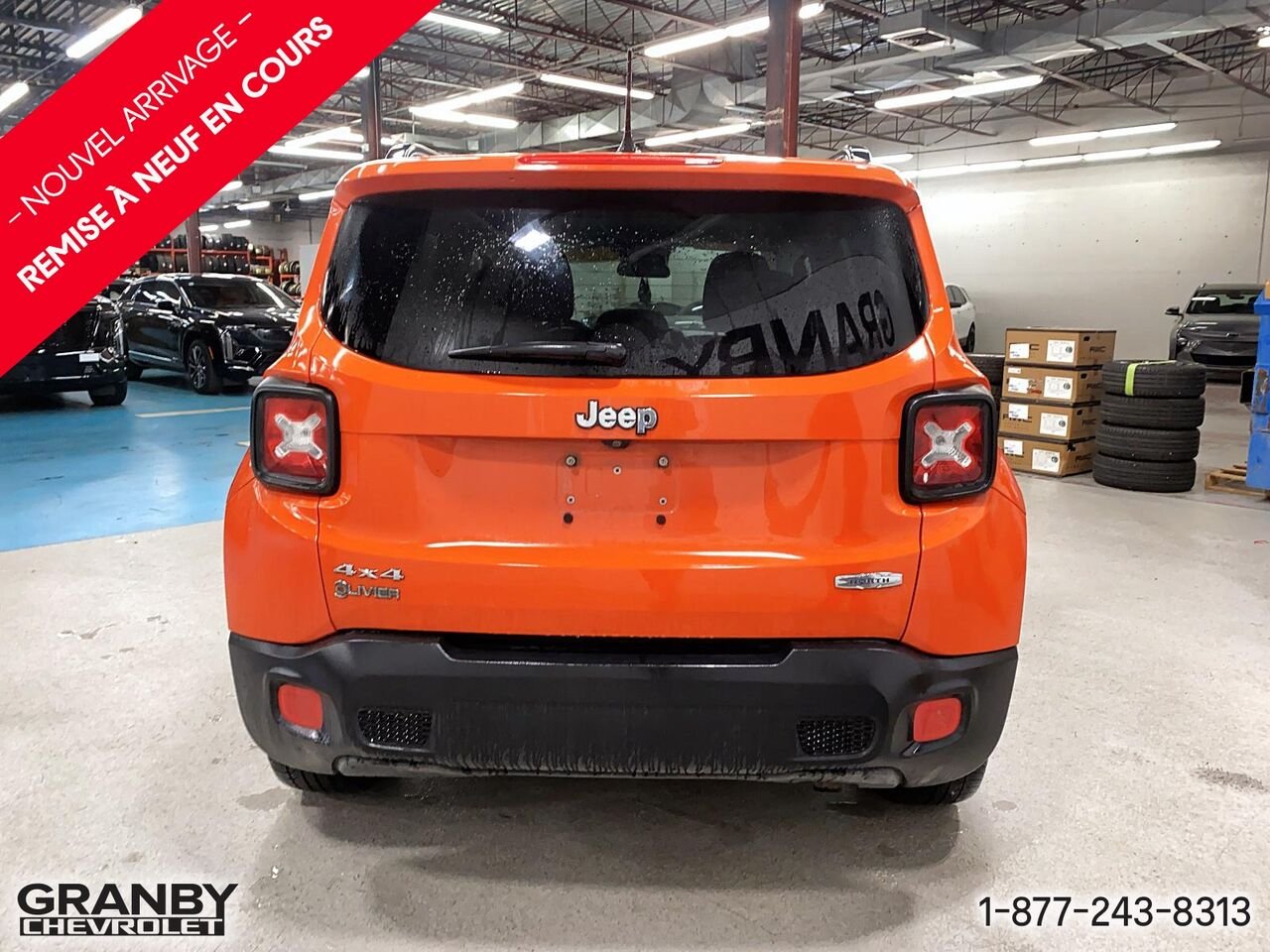 Jeep Renegade 4 RM, 4 portes, North | 25-1174A 2015 Orange Granby - photo #5