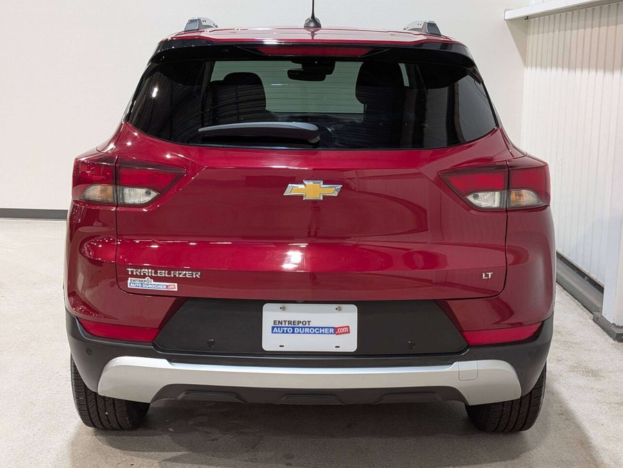 2022 Mitsubishi Outlander ES S-AWC Red
